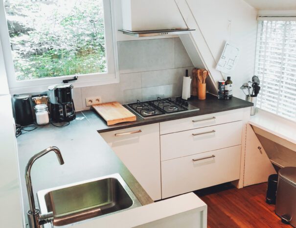 Boshuisje huren - keuken overzicht 2